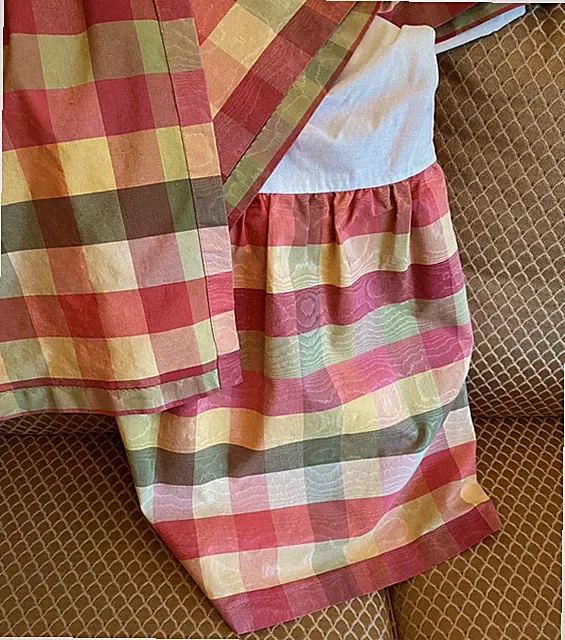 Country Curtains Moire Plaid Rose Queen Dust Ruffle BedSkirt Rose Tree Summerton