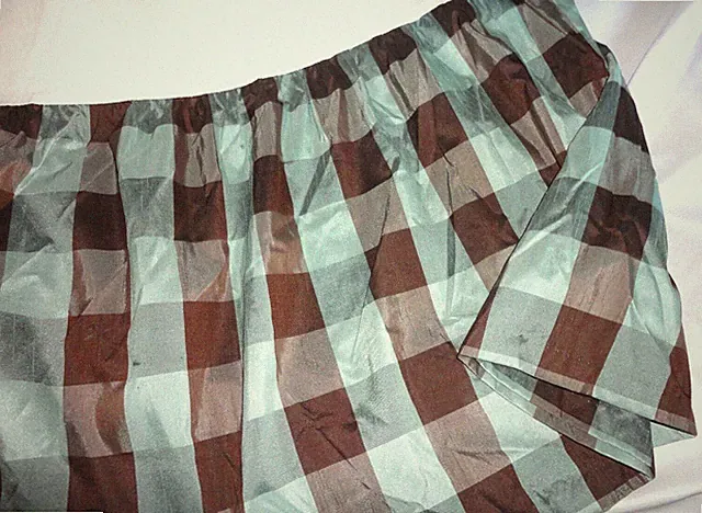 DENTON MILLS ROSE TREE BLUE BROWN PLAID CHECKS KING BEDSKIRT 17" SPLIT CORNER