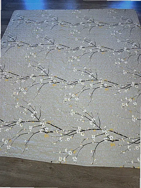 Quilt Queen Size 100’’x 88’’ Throw Beautiful Grey And Cherry Blossom Trees