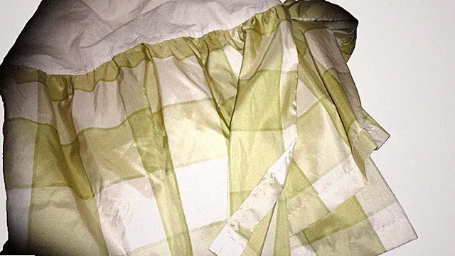 Rose Tree ABIGAIL GREEN CHECK PLAID RUFFLED (1) Full/queen 58x78 Split