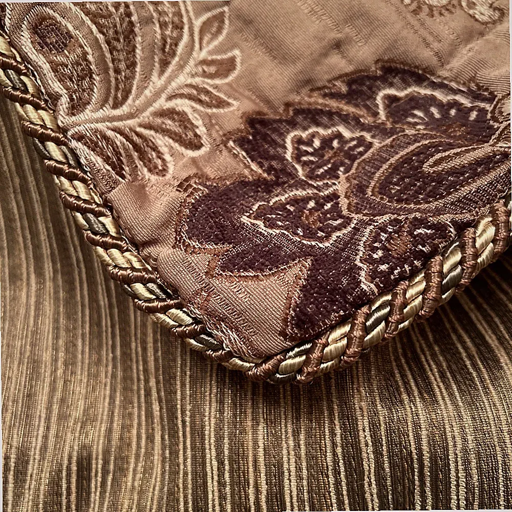 Rose Tree Home Queen Pillow Shams Pair 31x23 Brown Gold Chenille Brocade