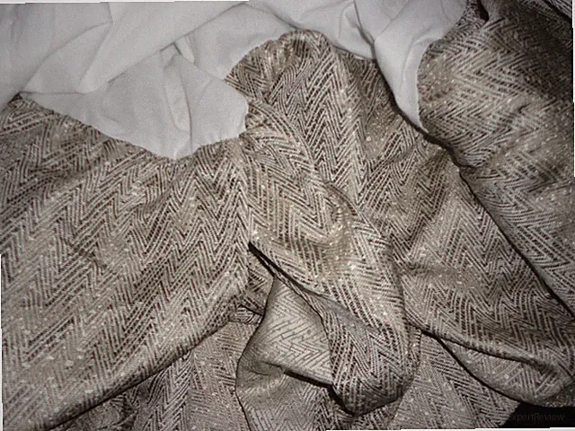 ROSE TREE SIENNA HERRINGBONE BRONZE/NEUTRAL (1) QUEEN BEDSKIRT 18" SPLIT